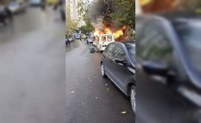 (Özel) İstanbul’da korku dolu anlar: Minibüsler alev alev yandı