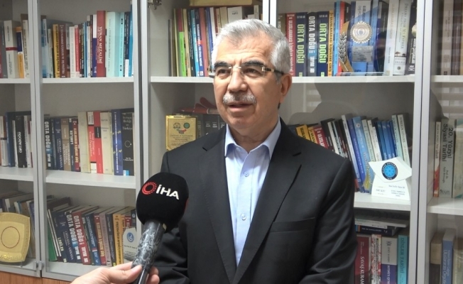 Prof. Dr. Tayyar Arı: "Türkiye artık kendisine güveneni yarı yolda bırakmıyor"
