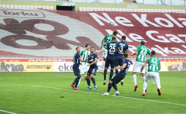 Süper Lig: Konyaspor: 2 - Kasımpaşa: 1 (Maç sonucu)
