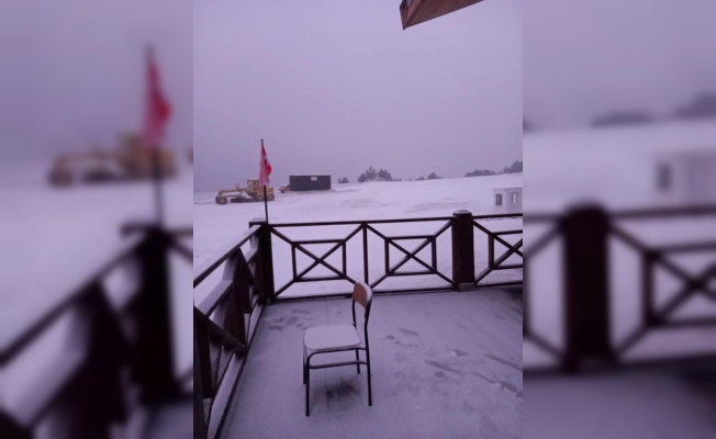 Türkiye’nin 53. kayak merkezi beyaza büründü