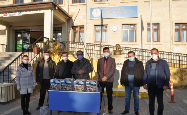 Uçhisar Belediye Başkanı Osman Süslü’den öğretmenlere 24 Kasım hediyesi