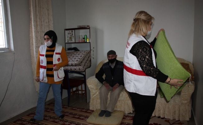 Yenişehir Belediyesi yardıma muhtaç aileleri unutmadı