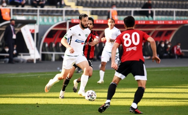 Ziraat Türkiye Kupası: Denizlispor: 0 - Turgutluspor: 1 (İlk yarı)