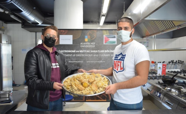 Alanya HEP'te Filistin mutfağı tanıtıldı