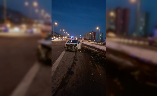 Ankara’da 2 ayrı trafik kazasıı: 3 yaralı