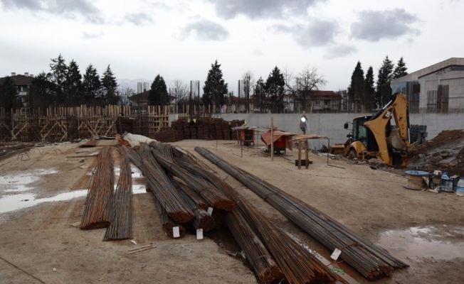 Kasım Aktaş Ortaokulu inşaatı hızla devam ediyor