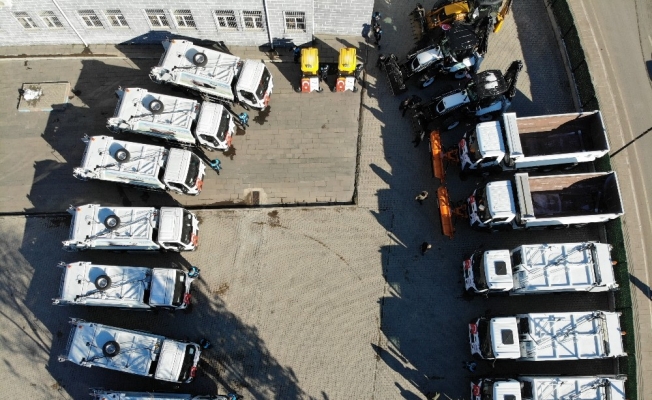 Sur Belediyesi araç filosunu güçlendirdi, ilçe pırıl pırıl oldu