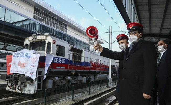 Türkiye’den Çin’e gidecek Bor treni ve Rusya’ya gidecek olan ilk blok ihracat treni Ankara Gar’ından yola çıktı