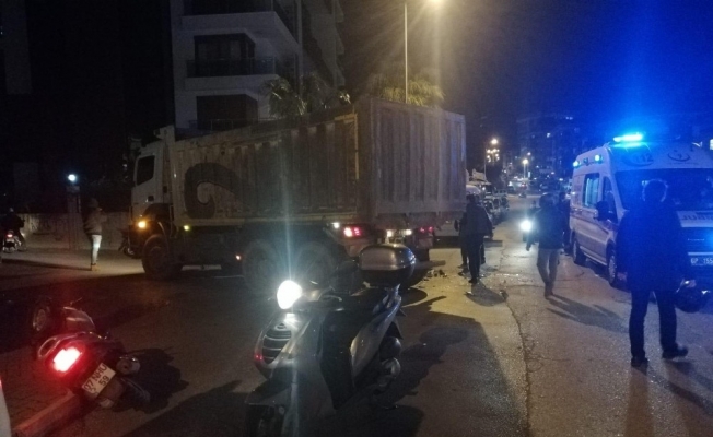 Alanya’da kamyonla motosiklet çarpıştı: 1 ağır yaralı