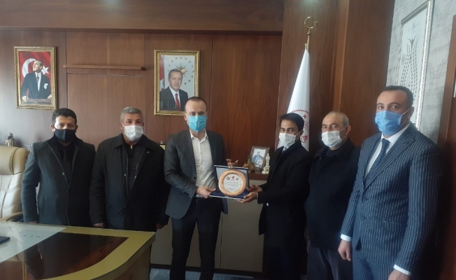 Anadolu Ölümsüz Kahramanlar Federasyonu Genel Başkanı Çelebi’den, Ağrı Milli Eğitim Müdürü Tekin’e ziyaret