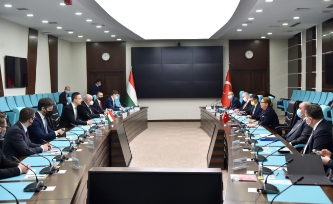 Bakan Pekcan: “(Macaristan ile) 6 milyar dolar ticaret hedefine ulaşmak için de karşılıklı çalışmalarımız devam ediyor”