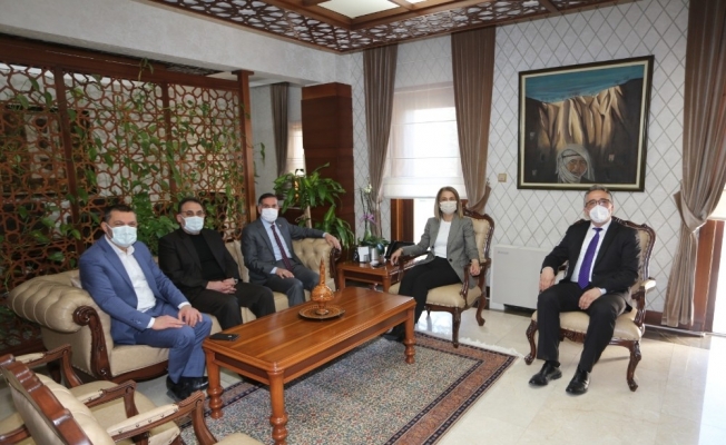 Belediye Başkanı Savran, Vali Becel’i ziyaret etti