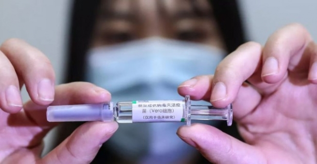 Bilim kurulu üyesi: Çin aşısı mutasyonlu virüse daha etkili