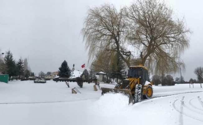 Dumlupınar Belediyesi’nden karla mücadele seferberliği