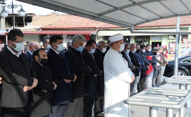 Erzincan’da şehitler için gıyabi cenaze namazı kılındı