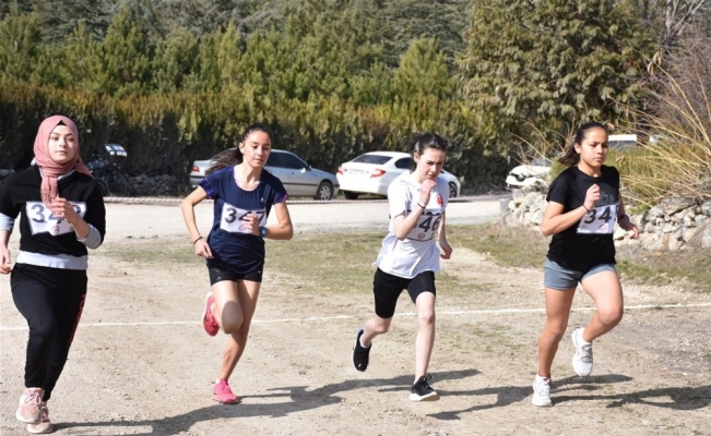 Isparta Atletizm Geliştirme Projesi İl Seçmeleri yapıldı