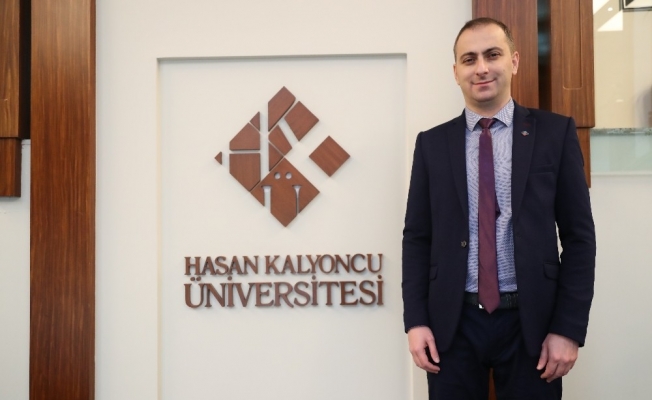 Prof. Dr. Mehmet Lütfi Yola, HKÜ ailesine katıldı