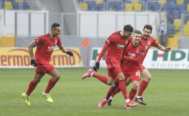 Süper Lig: Gençlerbirliği: 0 - Beşiktaş: 1 (İlk yarı)