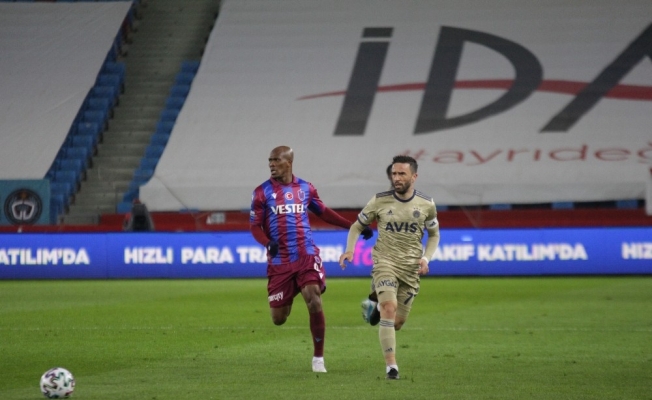 Süper Lig: Trabzonspor: 0 - Fenerbahçe: 0 (Maç devam ediyor)