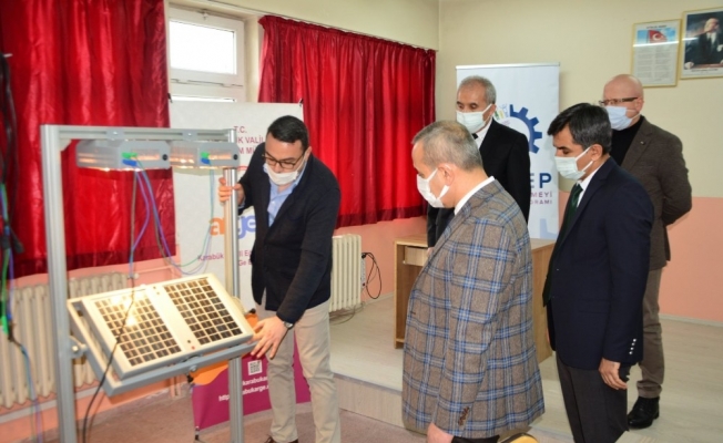 ‘Yenilenebilir Enerji Atölyesi’ enerji üretimine başladı