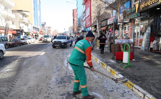 Ardahan’da temizlik çalışmaları devam ediyor