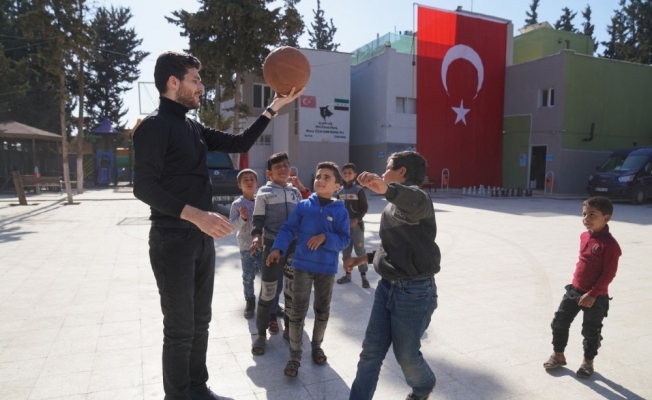 ‘Balalar Üşümesin’ diye toplanan yardımlar Türkmenlere ulaştırıldı
