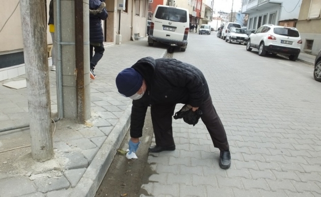 Balıkesirli vatandaş maske avcısı oldu