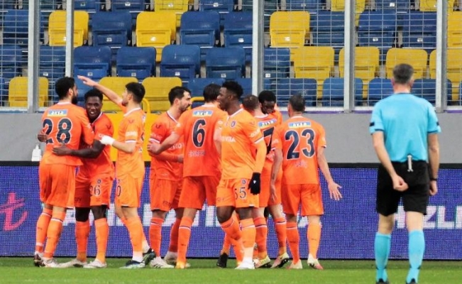 Başakşehir’de 10 maçlık galibiyet hasreti sona erdi