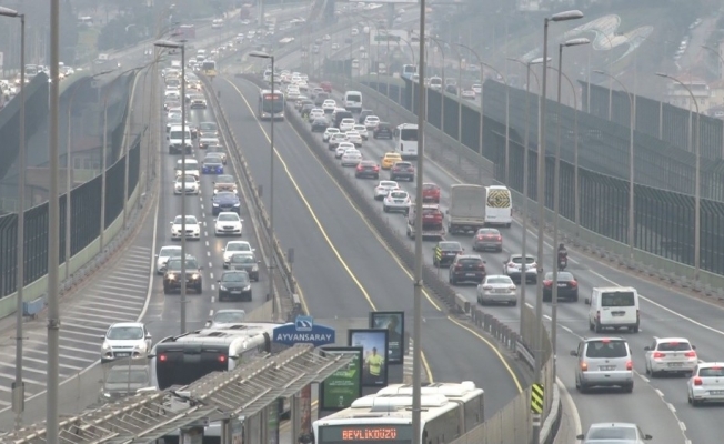 İstanbul’da kısıtlamasız ilk Cumartesi’de trafik yoğunluğu arttı