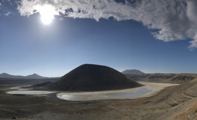 Meke Gölü kurudu, kış yağışları yetmiyor