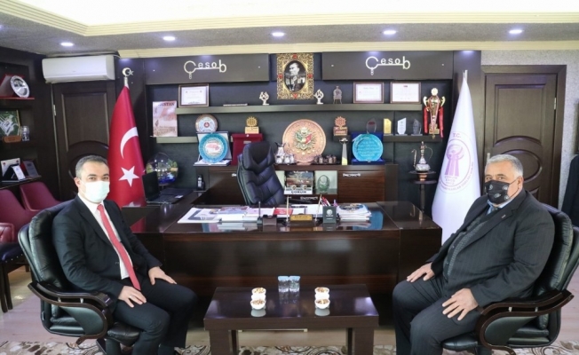 Rektör Öztürk ÇESOB’u ziyaret etti