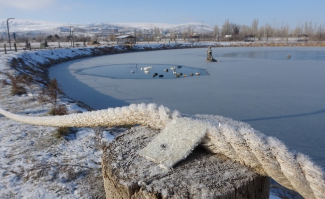 Soğukluk rekoru İmranlı’da kırıldı