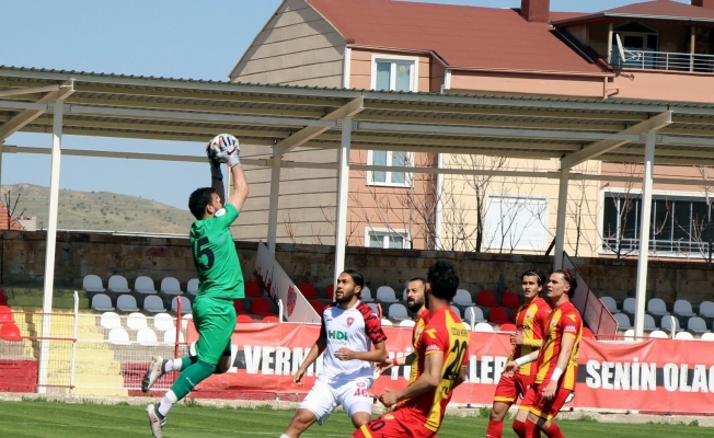 3. Lig 1. Grup: Nevşehir Belediyespor: 0 Kızılcabölükspor: 0