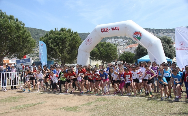 Atletizm kros ligi yarı final yarışmaları Didim’de gerçekleştirildi