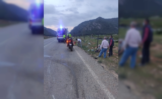 Burdur’da motosiklet kazası: 2 yaralı