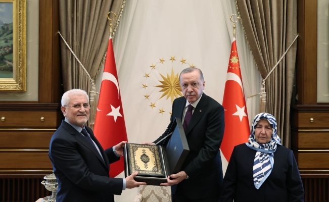 Cumhurbaşkanı Erdoğan, Şehit Savcı Kiraz’ın ailesini kabul etti