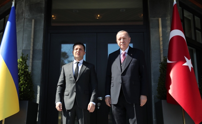 Cumhurbaşkanı Erdoğan ve Ukrayna Devlet Başkanı Zelenskiy görüşmesi başladı