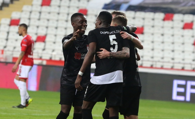 DG Sivasspor’un serisi 10 maça yükseldi