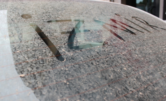 İzmir’e çamur yağdı