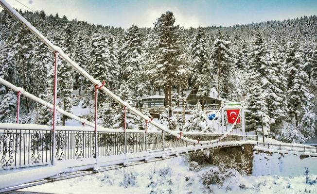 Kastamonu’da kar, kartpostallık görüntüler oluşturdu