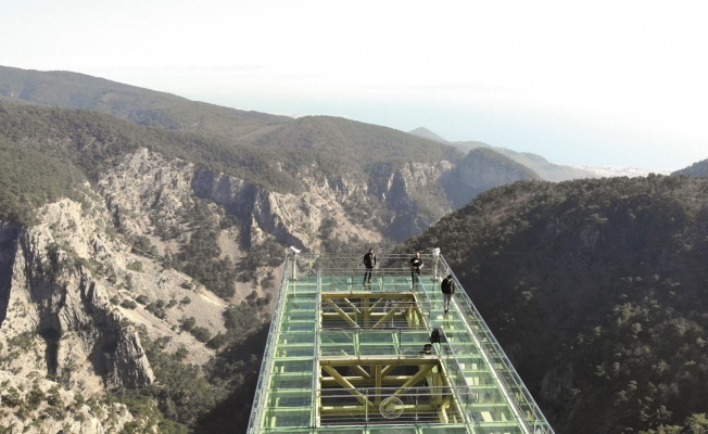 Kazdağları’na cam seyir terası