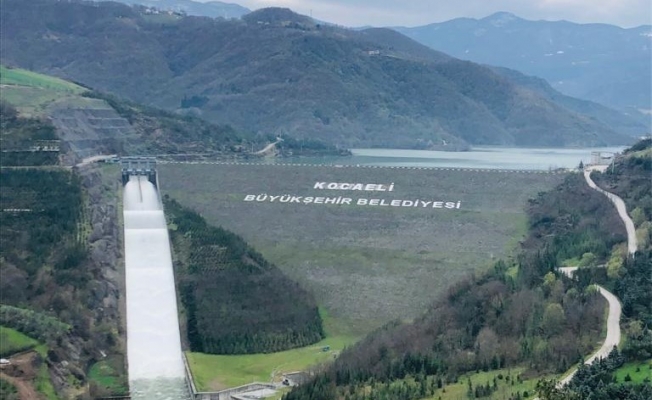Su seviyesinin yüzde 98’e yükseldiği Yuvacık Barajı’nda kapaklar açıldı