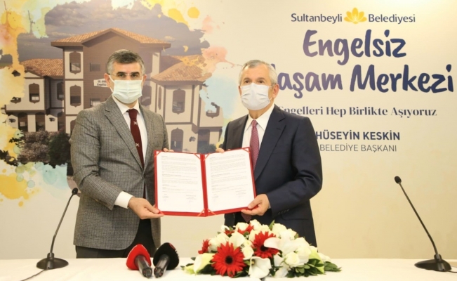 Sultanbeyli’de Engelsiz Yaşam Merkezi için imzalar atıldı