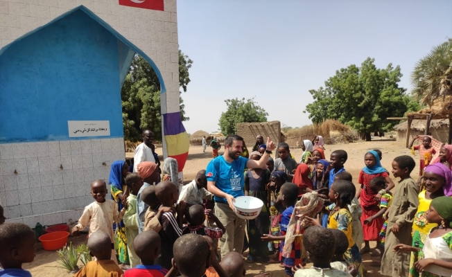 TDV, Çad ve Liberya’da 25 su kuyusu ve vakıf çeşmesini insanlığın hizmetine sundu