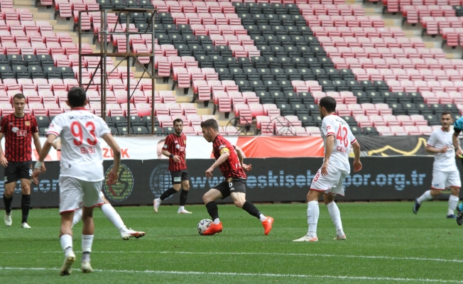 TFF 1. Lig: Eskişehirspor: 0 - Balıkesirspor: 3