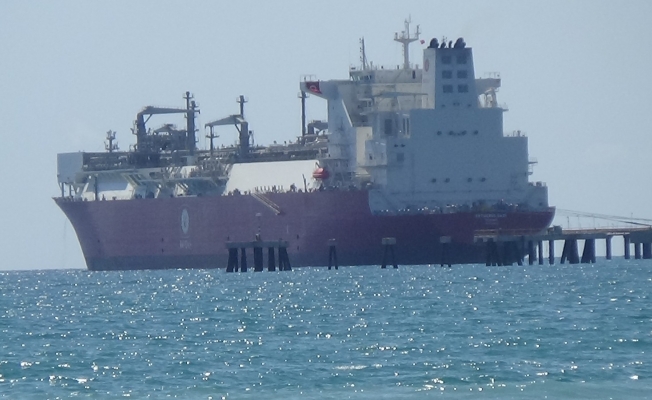 Türkiye’nin ilk doğalgaz depolama gemisi Ertuğrul Gazi, Hatay’da