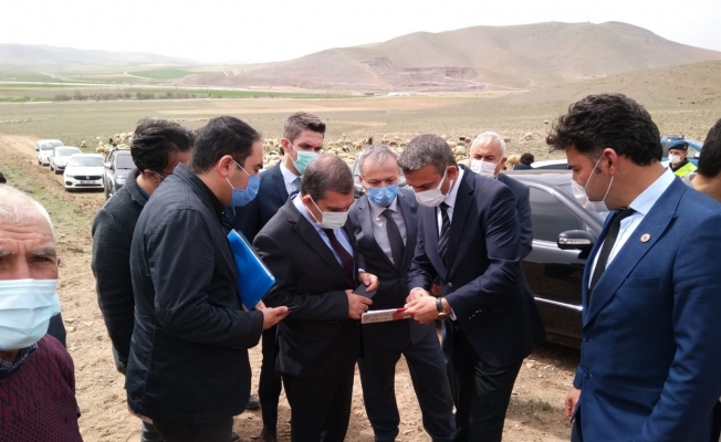 Vali Işık, Ağızboğaz köyünde incelemelerde bulundu