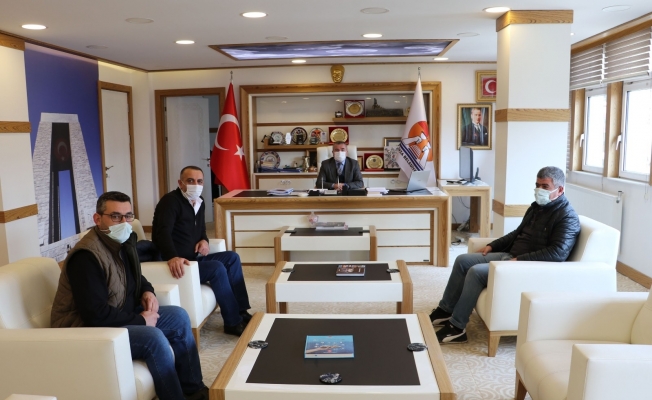 Yatırımcı iş adamlarından Havza Belediye Başkanı Özdemir’e ziyaret