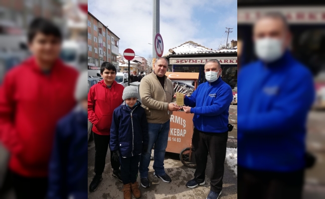 Yerköy’de hayvanseverlere plaket