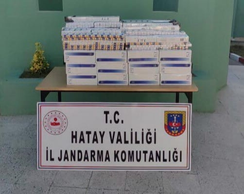 2 bin 718 paket kaçak sigara ele geçirildi 2 bin 718 paket kaçak sigara ele geçirildi